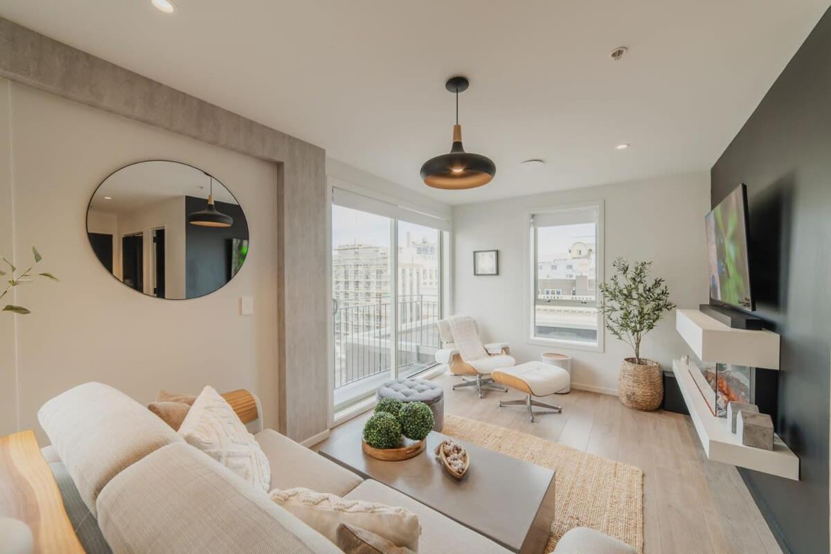 Penthouse Perfection - 2Br Elegance On Worcester St Christchurch Exterior photo